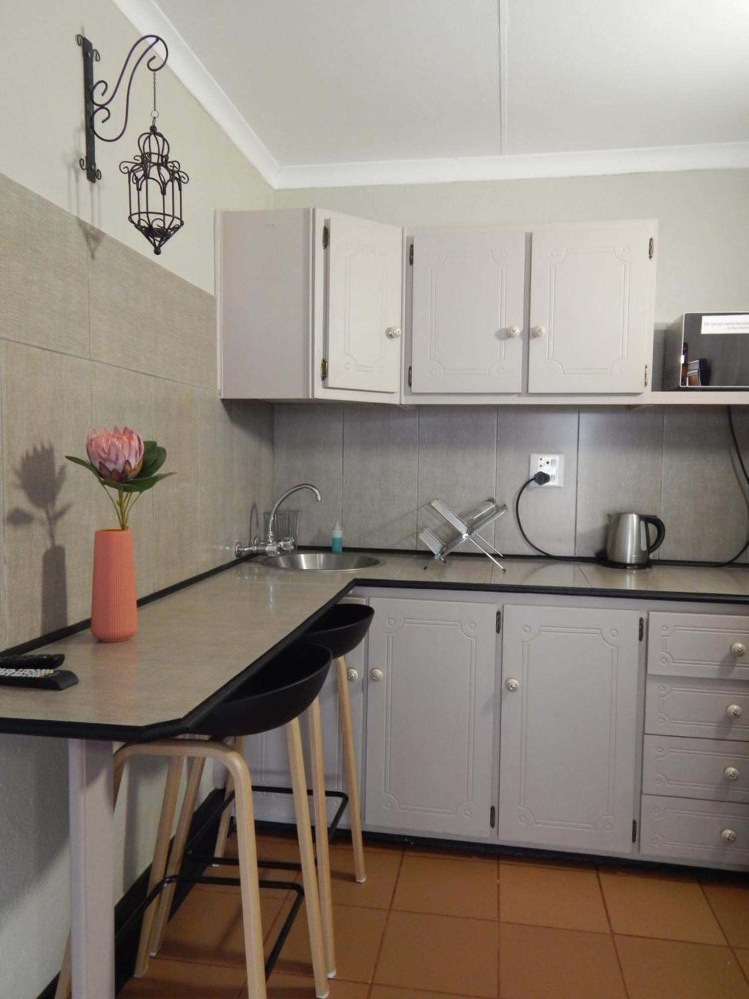 Longtom Farm Guesthouse Машишинг Экстерьер фото