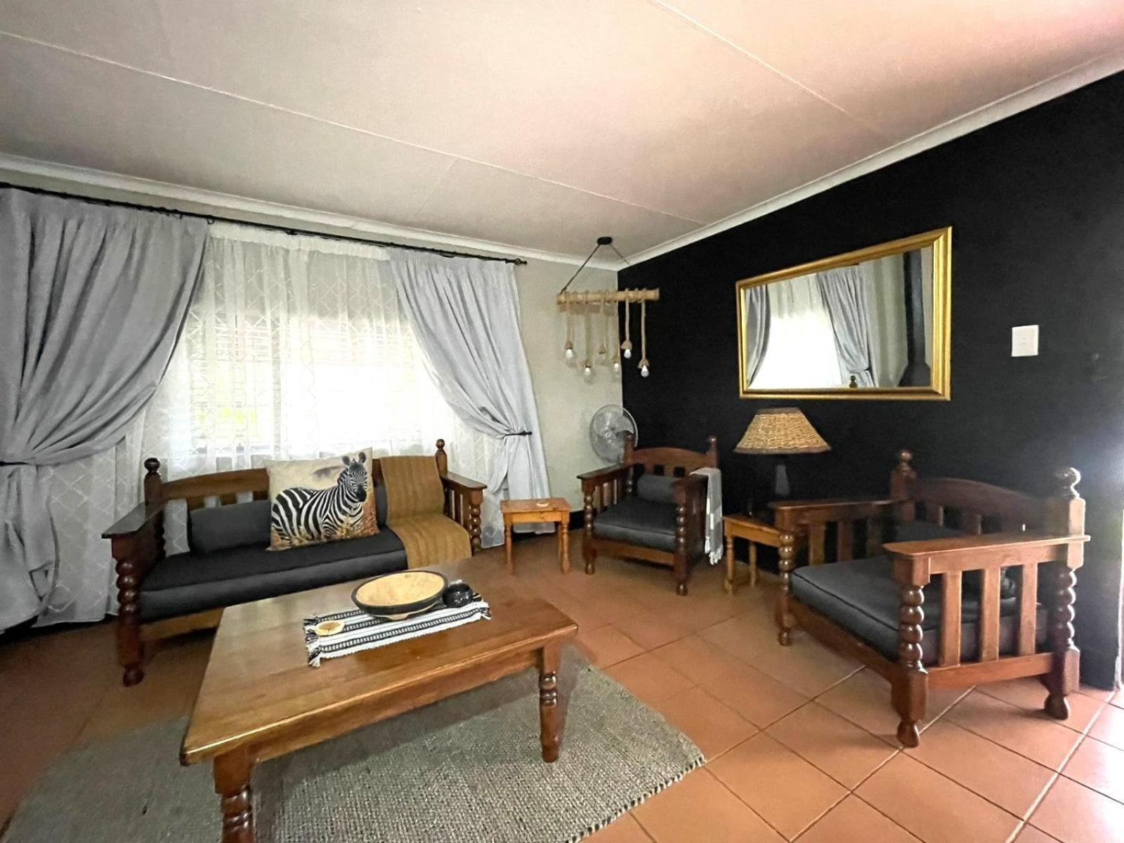 Longtom Farm Guesthouse Машишинг Экстерьер фото